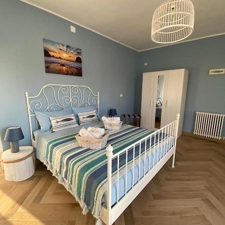 Villa Per Vacanze Isola Fanusa Kültér fotó