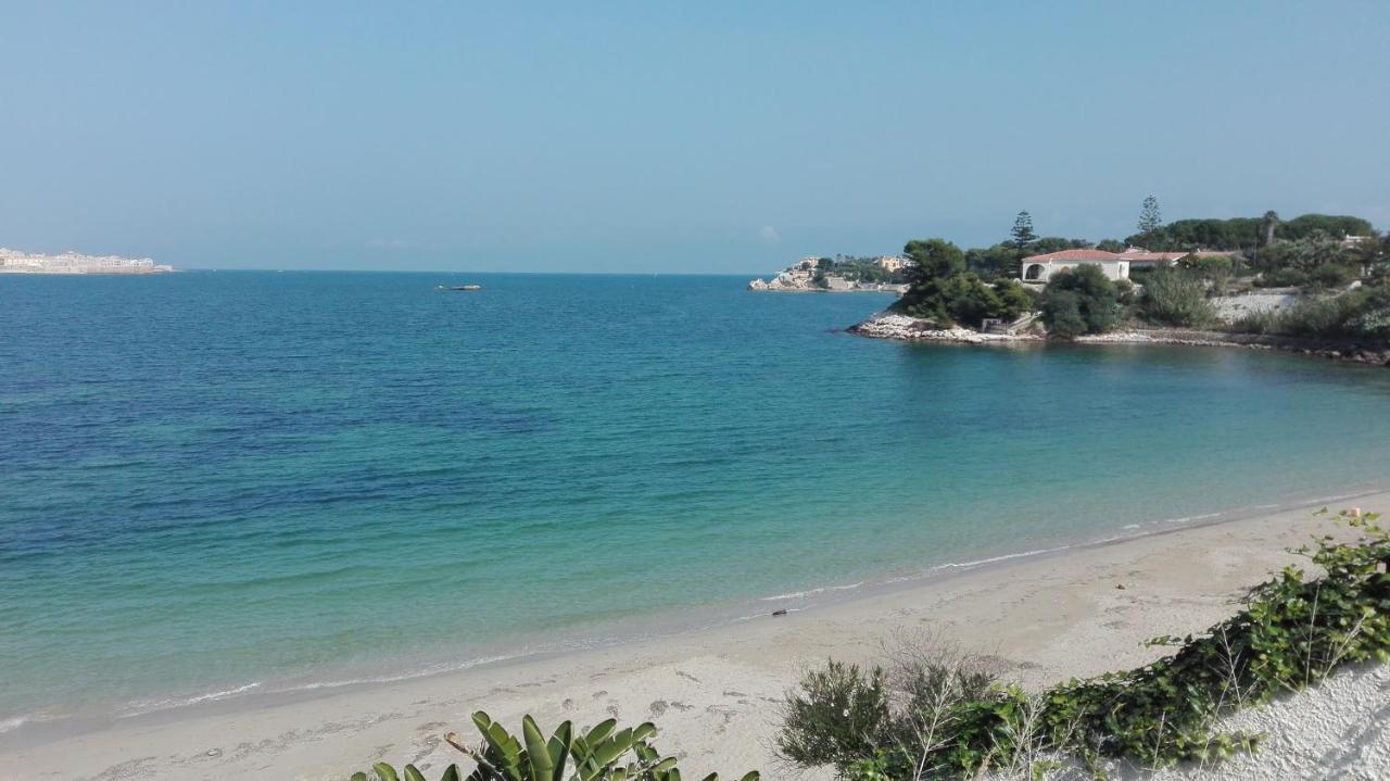 Villa Per Vacanze Isola Fanusa Kültér fotó