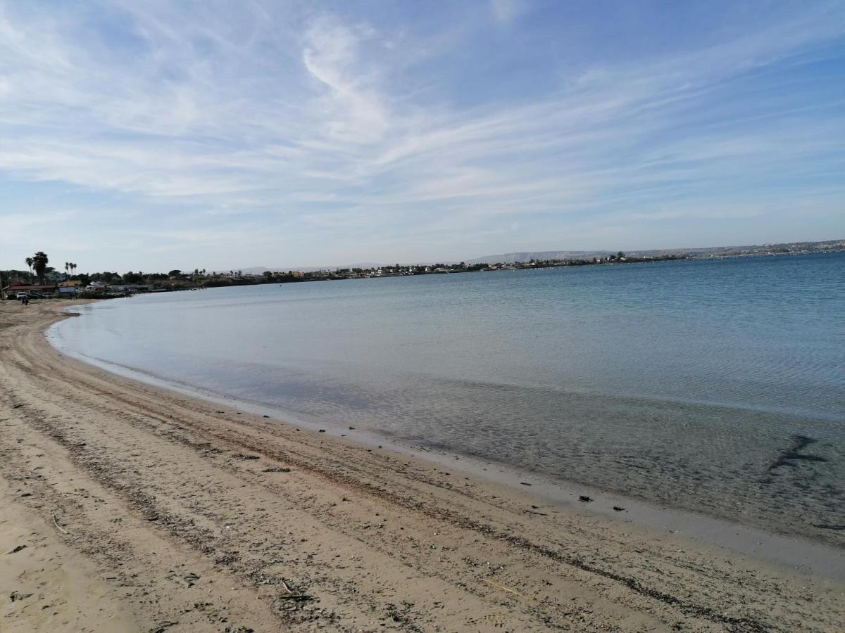 Villa Per Vacanze Isola Fanusa Kültér fotó