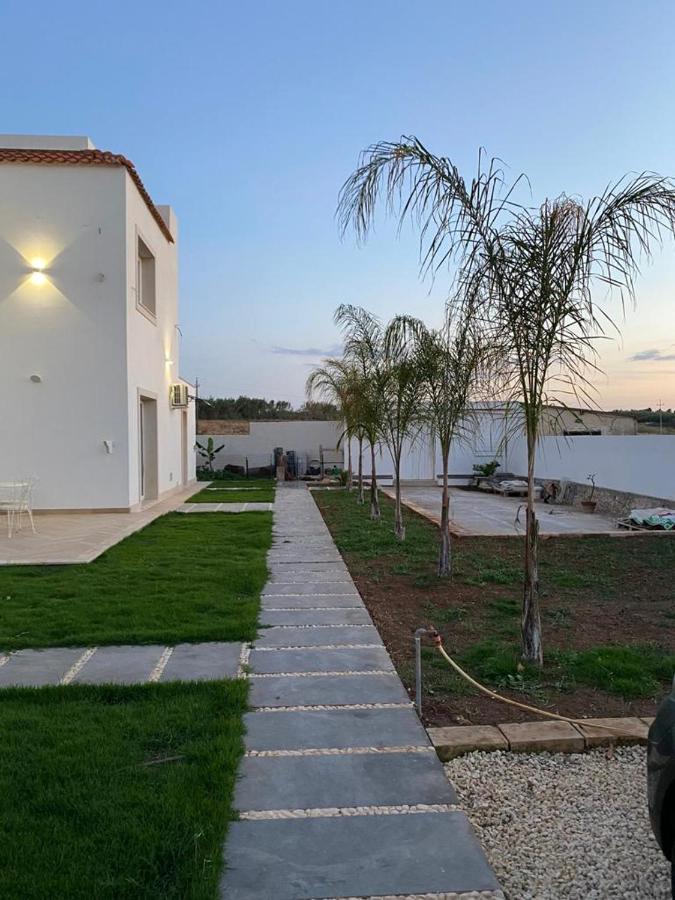 Villa Per Vacanze Isola Fanusa Kültér fotó